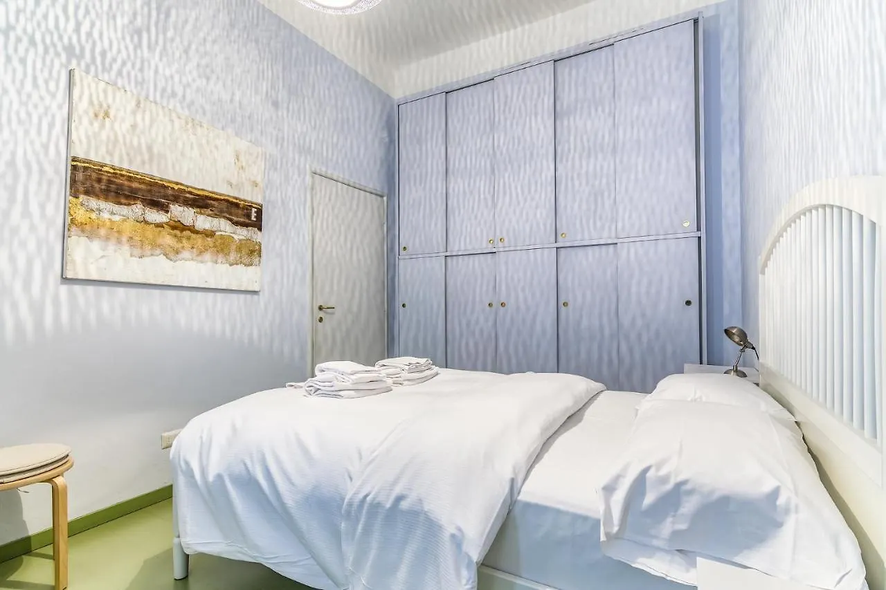Citylife Tiziano 4Pax Wifi Milan 0*,  Italy